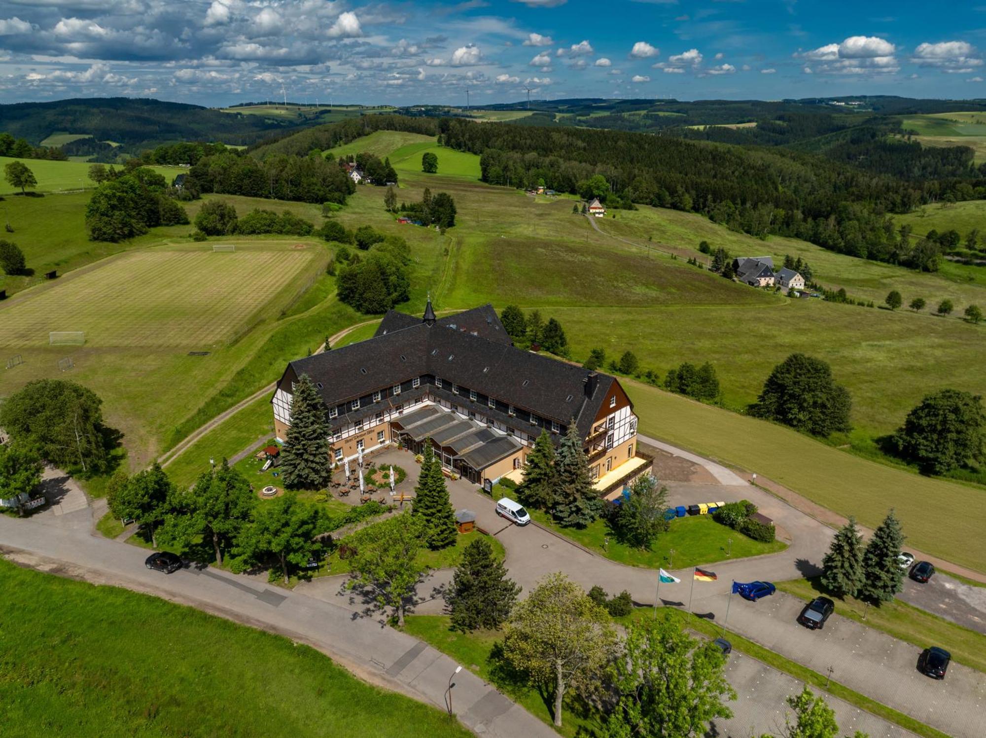 Panorama Berghotel Wettiner Hoehe Seiffen Exterior photo