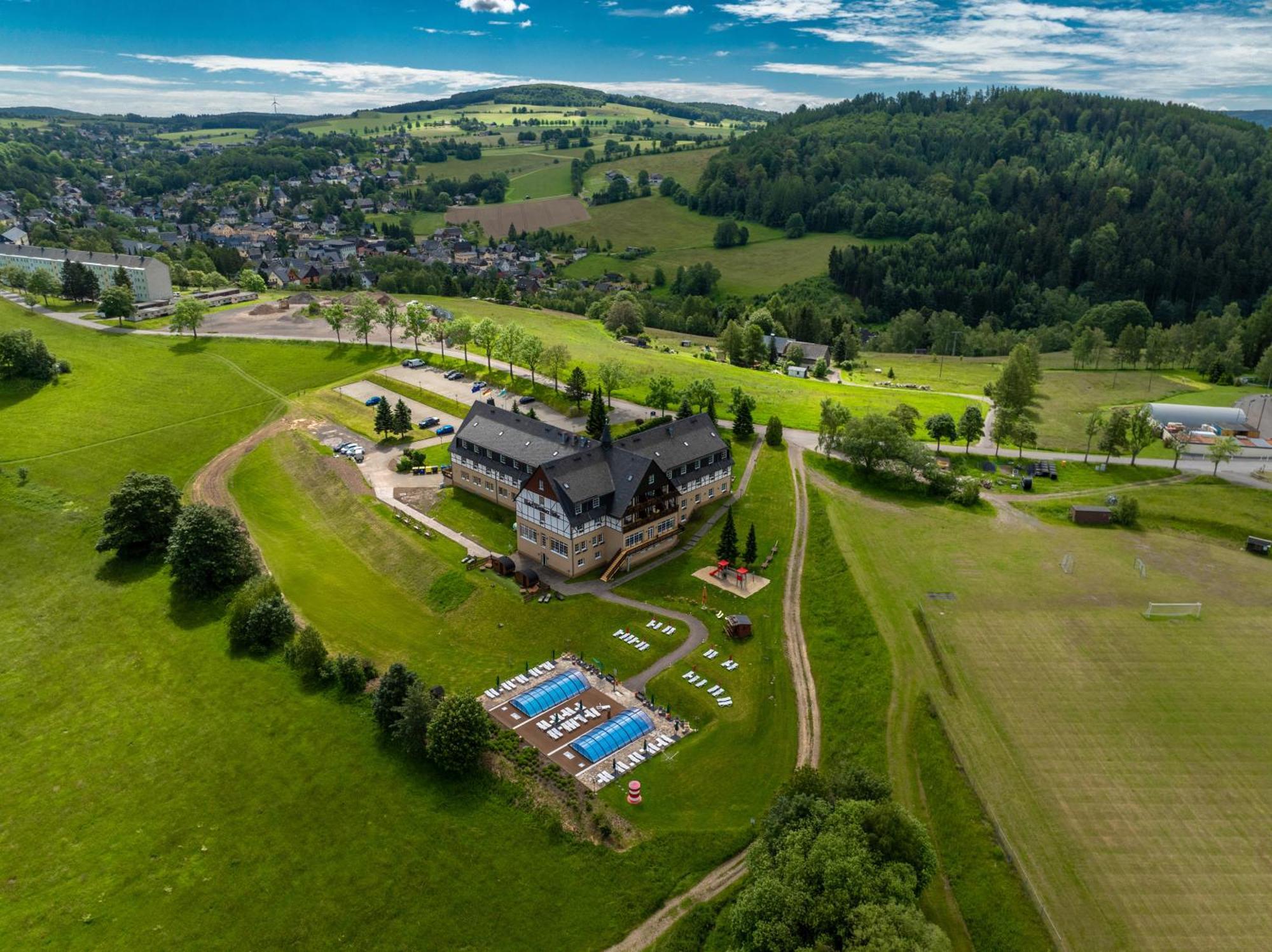 Panorama Berghotel Wettiner Hoehe Seiffen Exterior photo